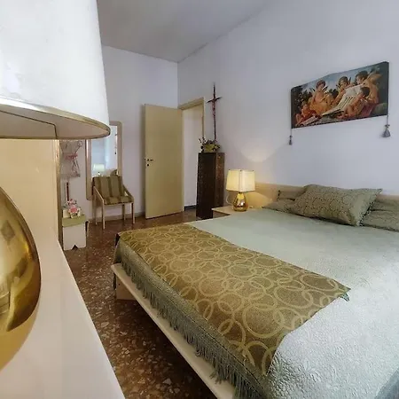 Apartamento Elegante Casa Vacanza A *