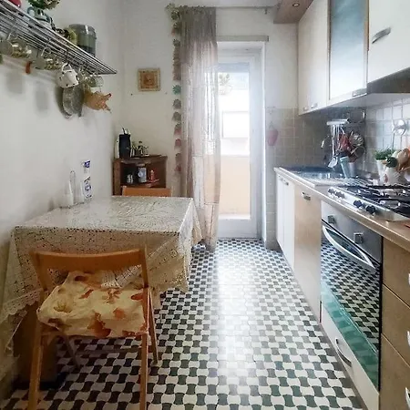 Elegante Casa Vacanza A Roma